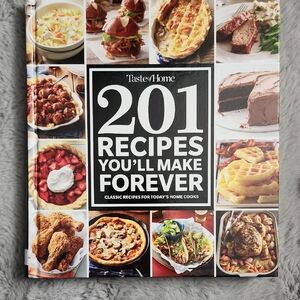 Taste of Home Cookbook‎